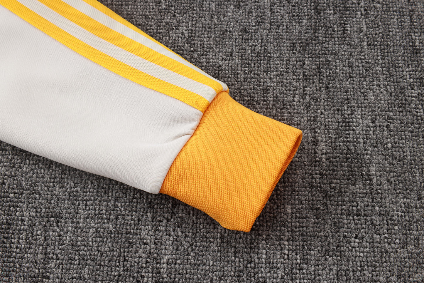Tracksuit 26/27