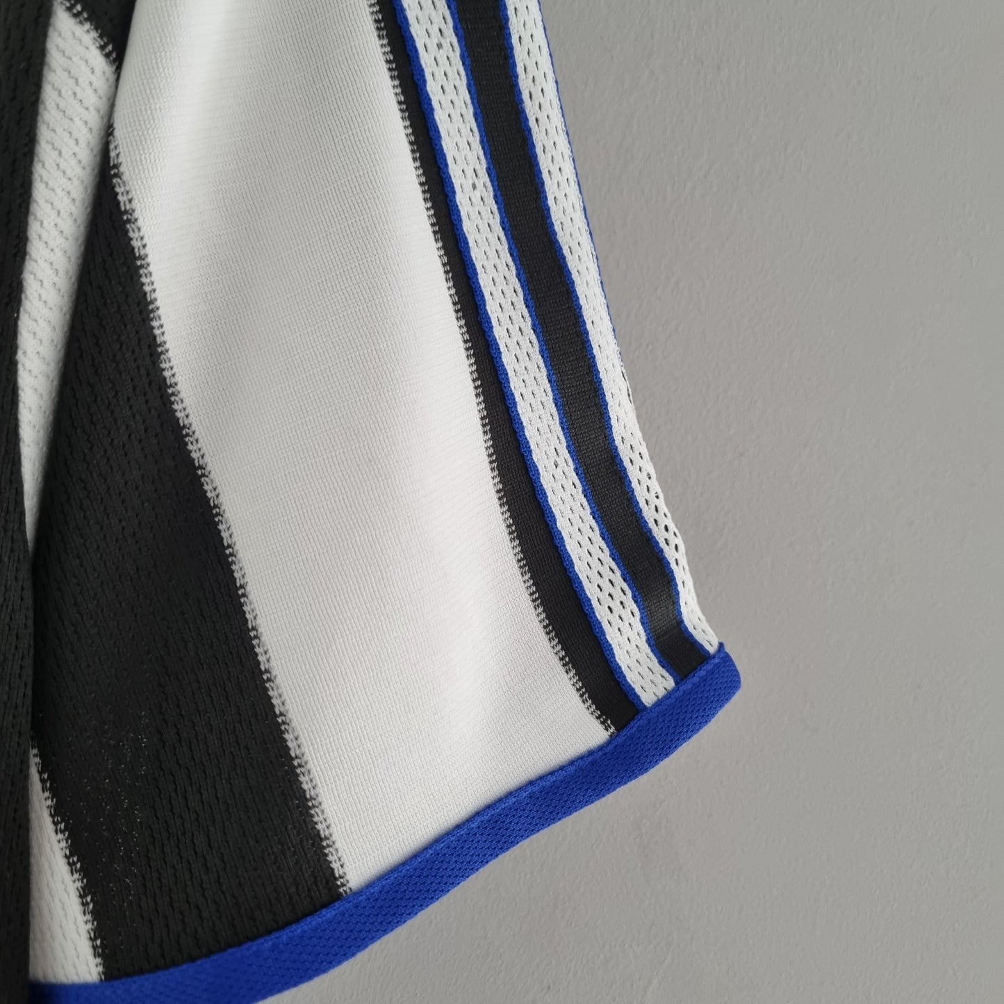 Retro Home 00/01 Men's Jersey
